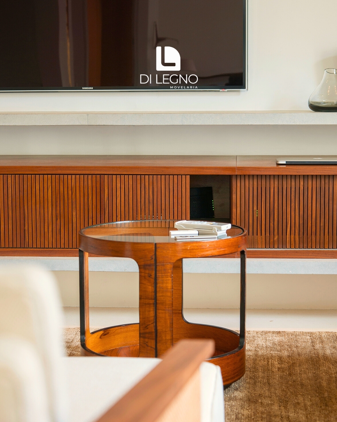 Di Legno Movelaria
Móveis de alto padrão feito sob medida
+55 11 99403-8970

___
#dilegnomoveis #dilegnomovelaria #dilegno #marcenariasobmedida #marcenariaaltopadrão #designdeinteriores #arquitetura #móveisplanejados #saladetv #movelaria #marcenaria #cozinhaplanejada #armarios #saladeestar #portasdecorrer #saladetv #dormitório #saladejantar #marcenariacriativa #madeira #moveis #interiores #suitecasal #decoração #planejados #escritorios